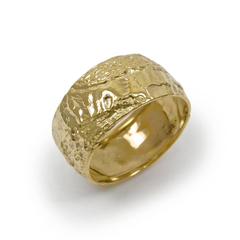 Roher, Gewölbter Ehering. Ring Aus 14-Karätigem Gelbgold. Breiter Ehering Für Sie, Strukturierter Goldring. | Gr-9265-1226 von KaiJewelry585