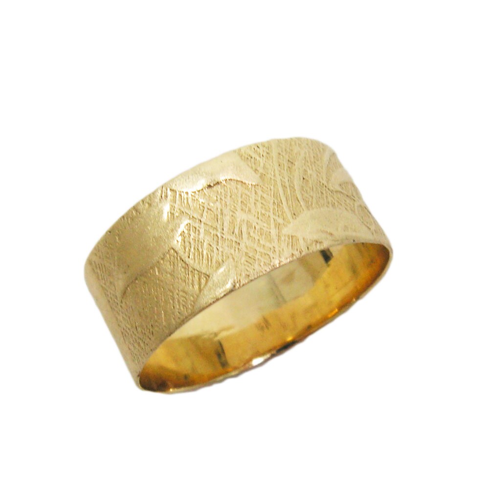 Trauring. 14K Gelbgold Band. Bambus-Hochzeitsring. Trauring Im Walddesign. Breiter Ehering. Goldrand. Blumenband | Gr-9067 von KaiJewelry585
