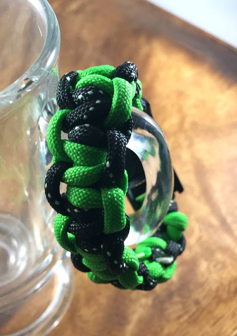 Paracord Armband Von Green Gamut Paracord Armband Von Green Gamut von KaiScottLegacy