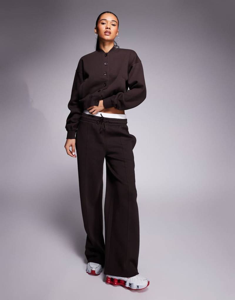 Kaiia - Elegante Jogginghose in Schokobraun mit hohem Baumwollanteil, doppeltem Bund und weitem Bein, Kombiteil von Kaiia