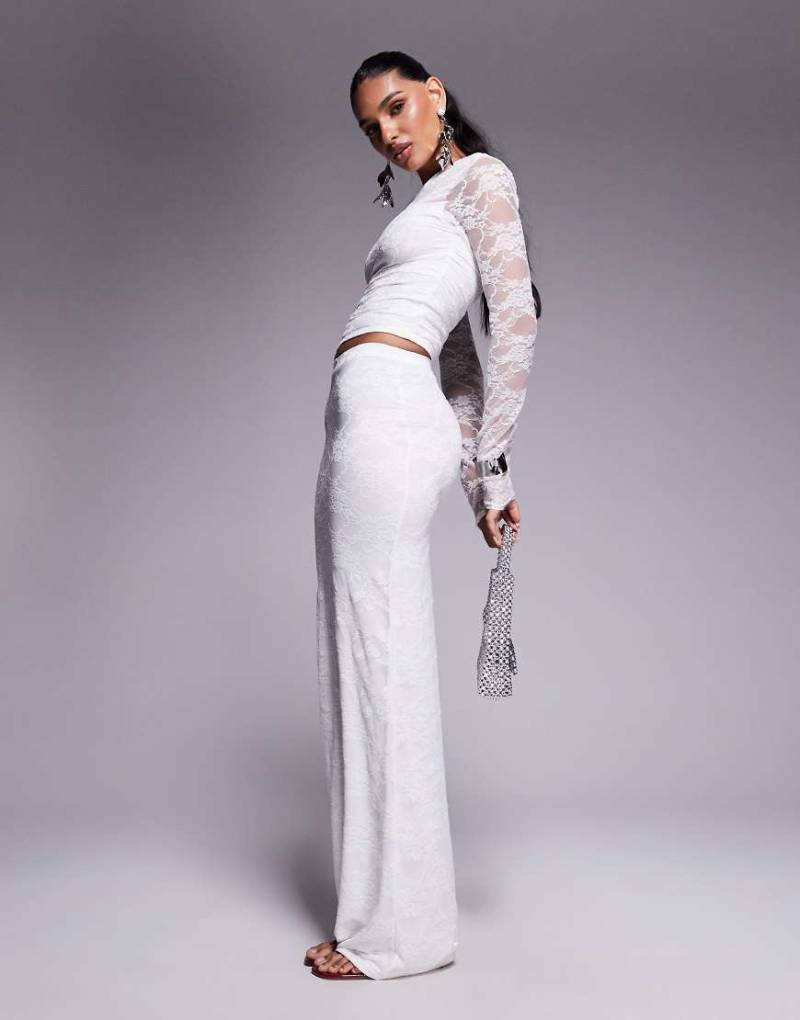 Kaiia - Exclusive - Doppellagiger, anschmiegsamer Maxi-Säulenrock aus Spitze in Weiß, Kombiteil von Kaiia