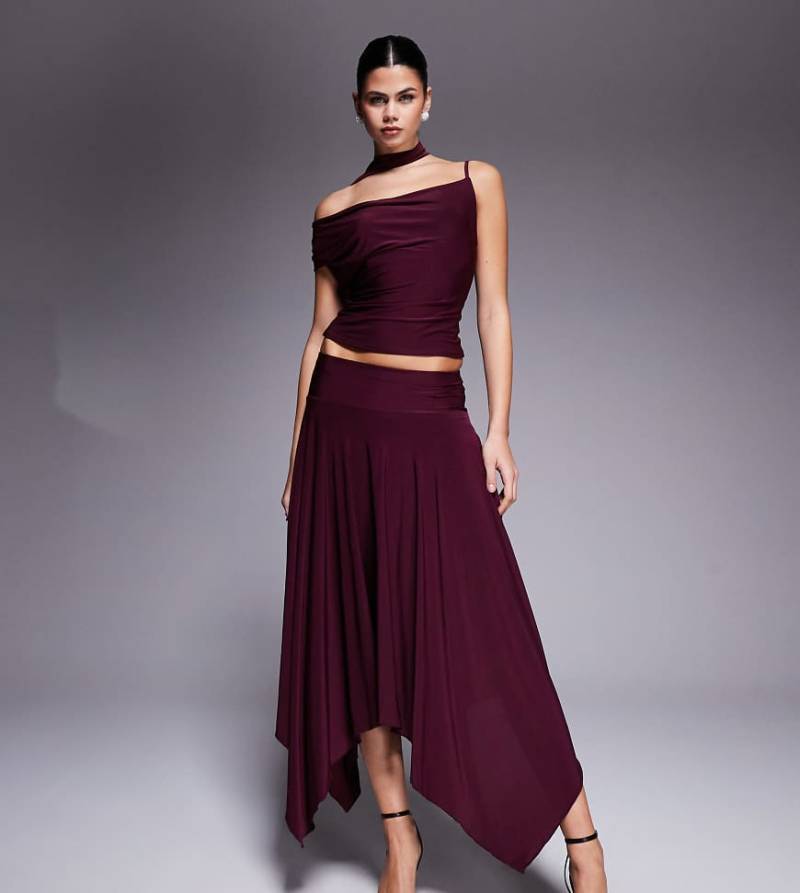 Kaiia - Exclusive - Doppellagiger, anschmiegsamer Maxirock in dunklem Kirschrot mit Zipfelsaum, Kombiteil von Kaiia