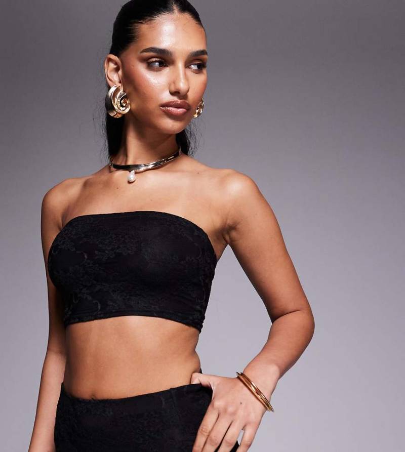 Kaiia - Exclusive - Doppellagiges, anschmiegsames, trägerloses Oberteil aus Spitze in Schwarz, Kombiteil von Kaiia