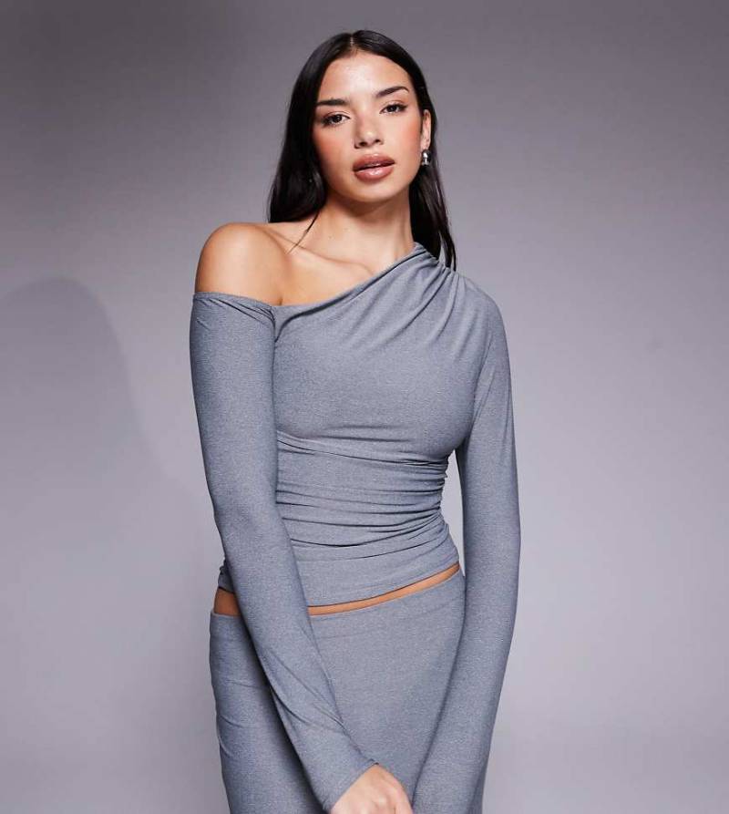 Kaiia - Exclusive - Langärmliges, anschmiegsames Oberteil aus hochwertigem Material mit Baumwoll-Haptik in Anthrazitgrau und Off-Shoulder-Design, Kombiteil von Kaiia