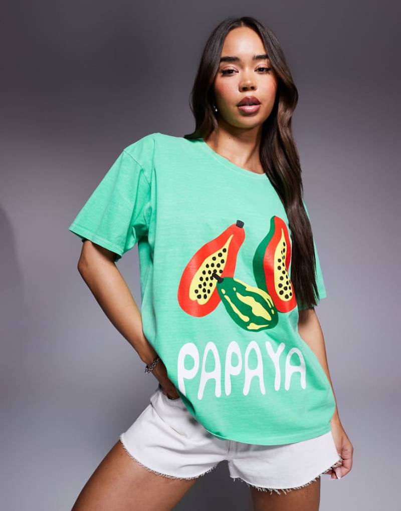 Kaiia - Exclusive - Oversize-T-Shirt mit hohem Baumwollanteil in Grün mit Papaya-Grafikmotiv von Kaiia