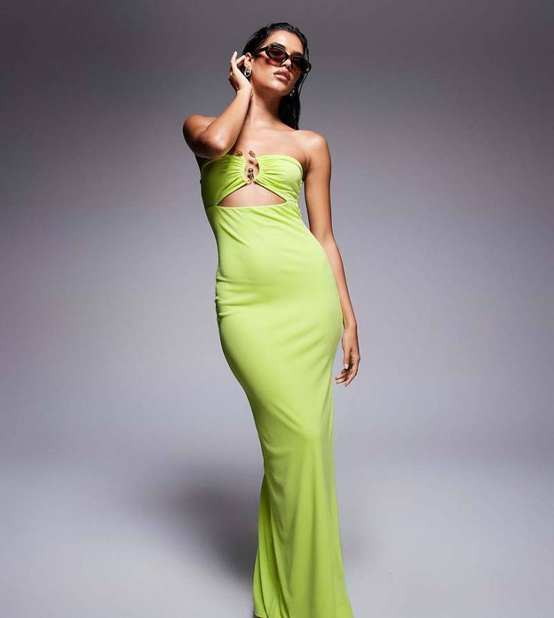 Kaiia - Exklusiv - Zweilagiges, trägerloses Maxikleid aus geschmeidigem Netzstoff in Limettengrün mit goldfarbenem Metalldetail an der Brust und Oberschenkelschlitz von Kaiia