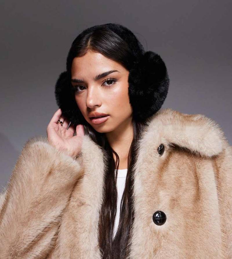 Kaiia - Exklusive Ohrenschützer aus Kunstpelz in Schwarz von Kaiia