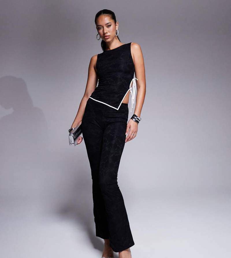 Kaiia - Exklusive Schlaghose aus Spitze in Schwarz, Kombiteil von Kaiia