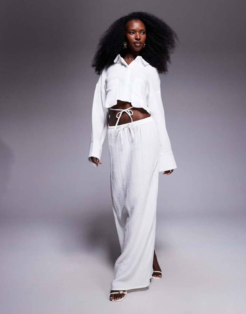 Kaiia - Exklusiver, strukturierter Baumwoll-Maxirock in Weiß mit Tunnelzug, Kombiteil von Kaiia