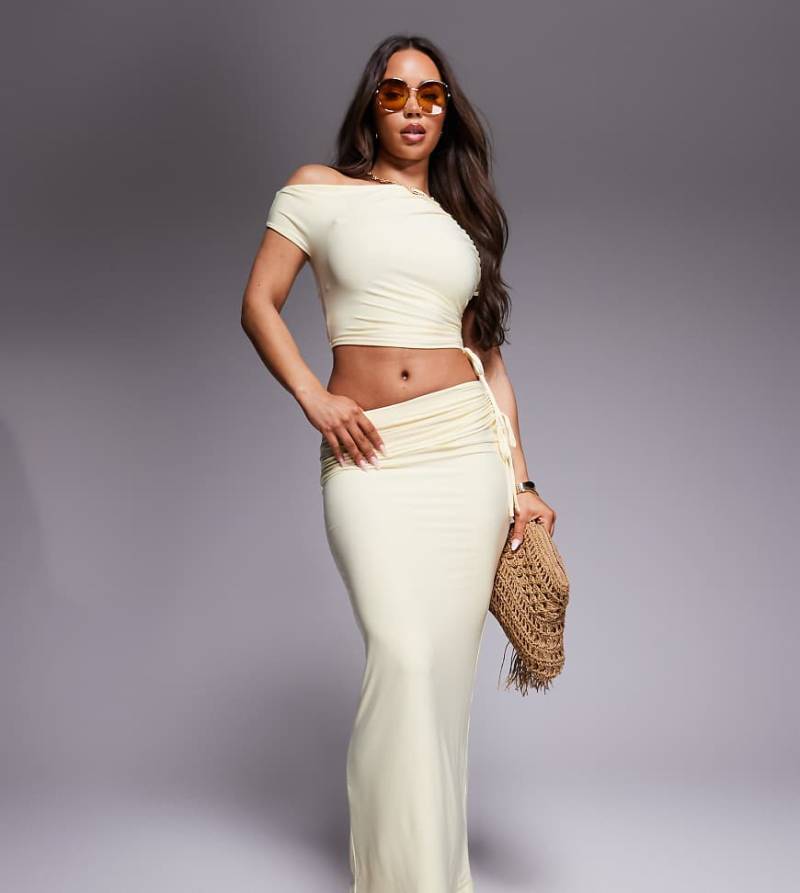 Kaiia - Exklusiver, zweilagiger Maxirock in sanftem Gelb mit geschmeidiger Haptik, Umschlag und Bindedetail, Kombiteil von Kaiia