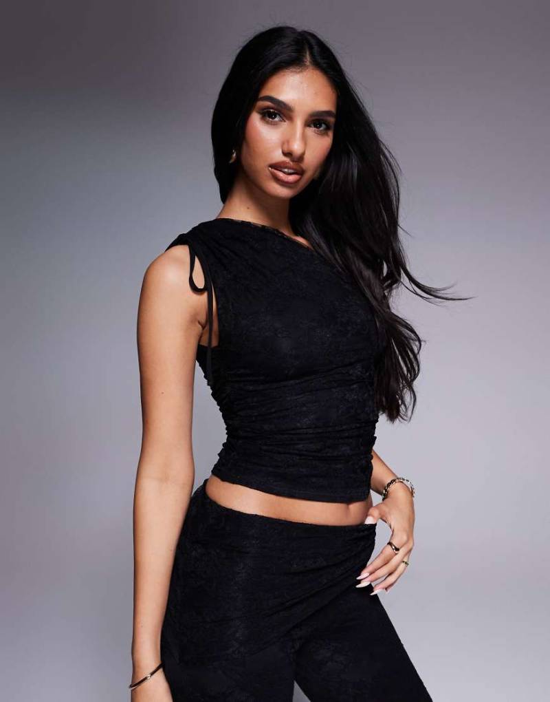 Kaiia - Exclusive - Doppellagiges, anschmiegsames Oberteil aus Spitze in Schwarz mit gerafftem One-Shoulder-Träger, Kombiteil von Kaiia