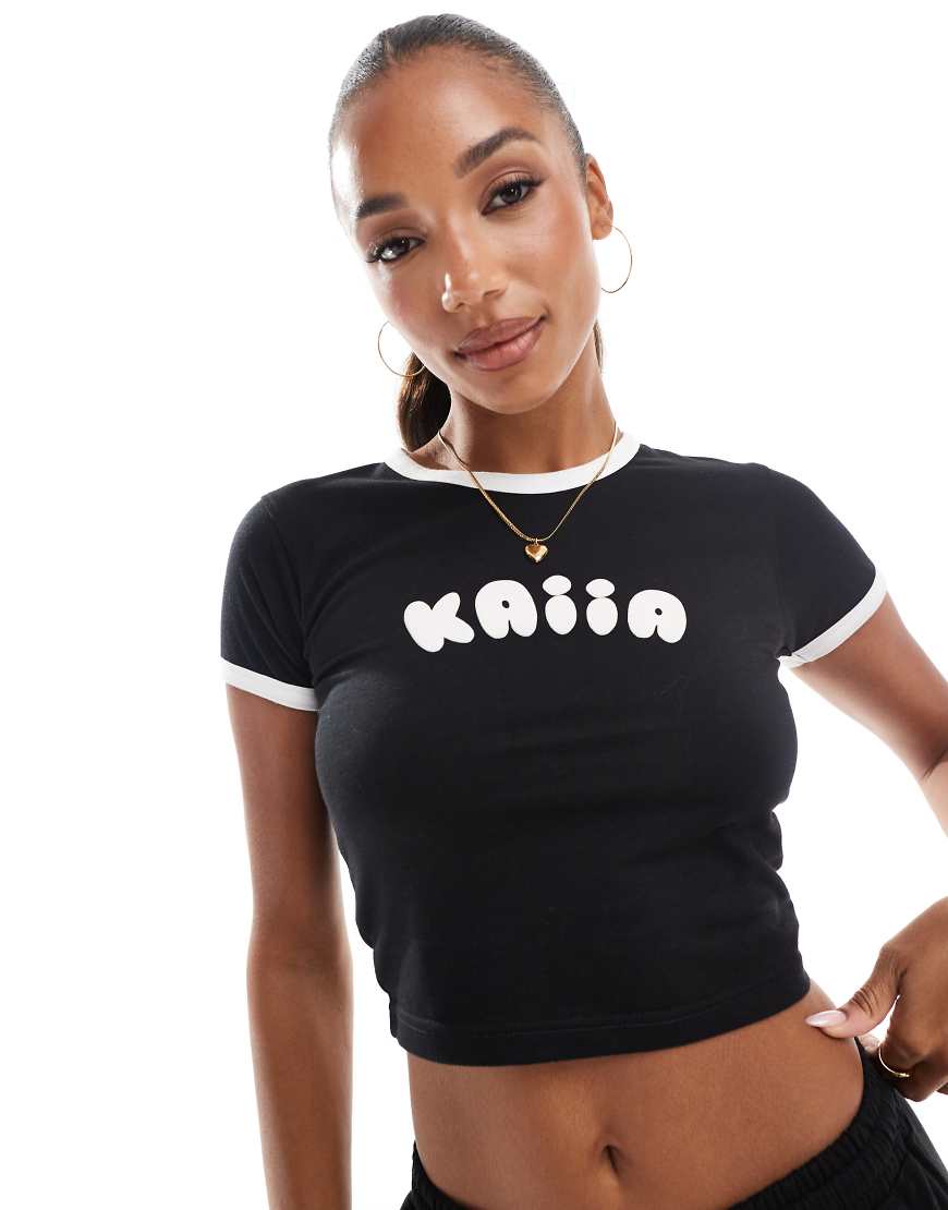 Kaiia - Knappes T-Shirt in Schwarz mit hohem Baumwollanteil, Bubble-Logo und farblich abgesetztem Besatz, Kombiteil von Kaiia