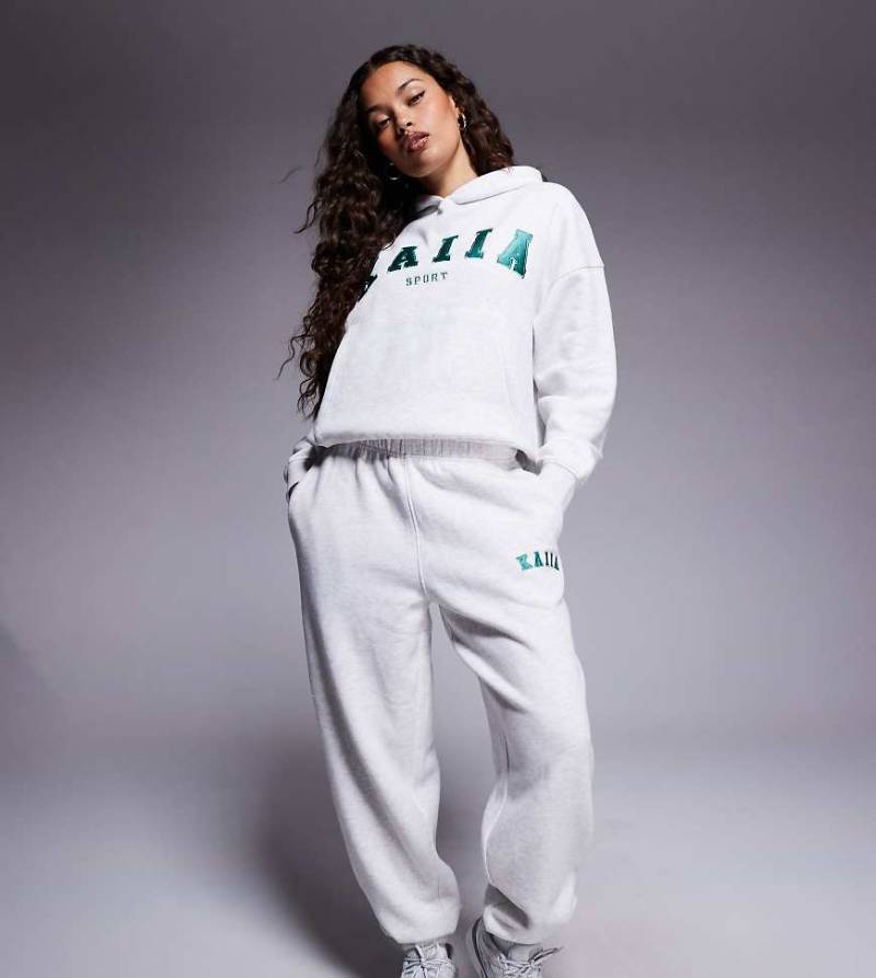 Kaiia Sport Petite - Jogginghose mit hohem Baumwollanteil in meliertem Grau mit Logo-Stickerei und Bündchen, Kombiteil von Kaiia