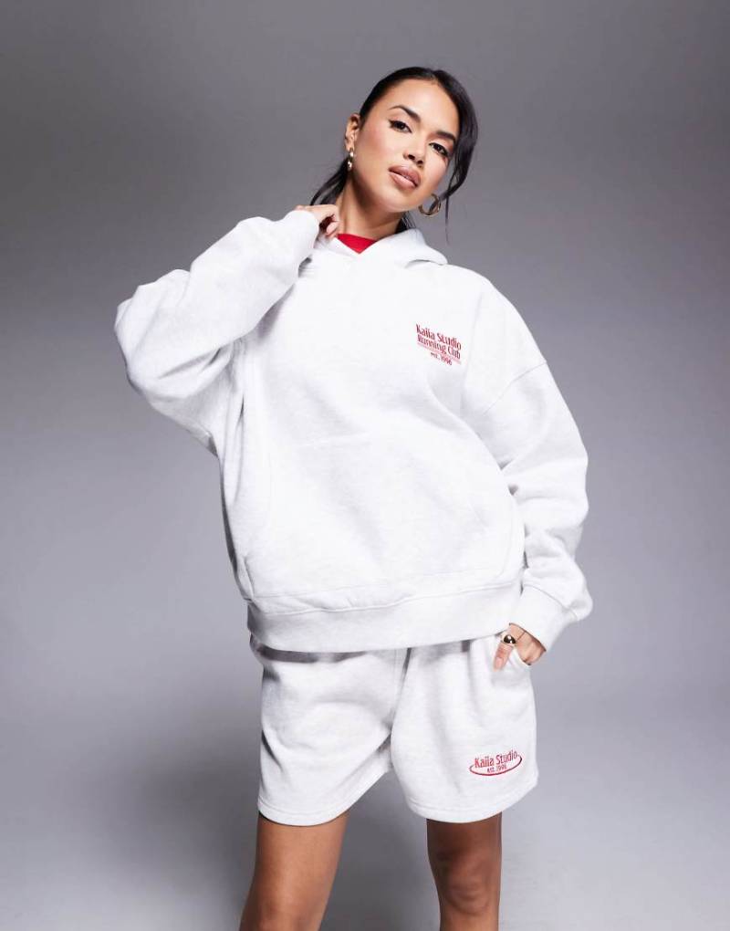 Kaiia - Studio Running Club - Oversize-Kapuzenpullover in Grau, Kombiteil von Kaiia