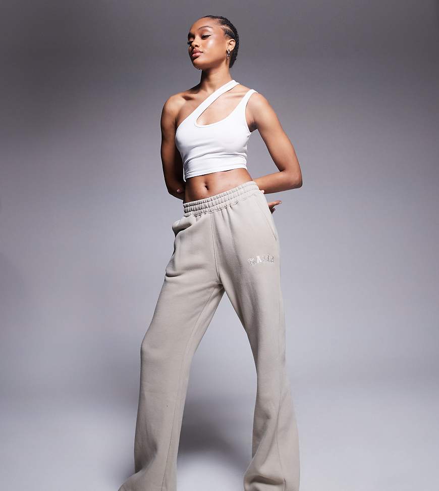 Kaiia Tall - Jogginghose aus Baumwollmix in Steinbeige mit weitem Bein-Neutral von Kaiia