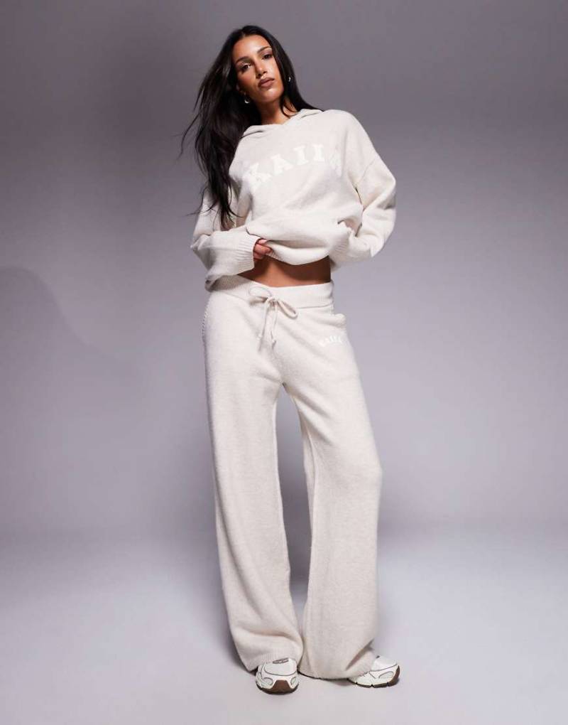 Kaiia - Weit geschnittene Hose aus Strick in Hellbeige mit Logo-Stickerei, Kombiteil-Neutral von Kaiia