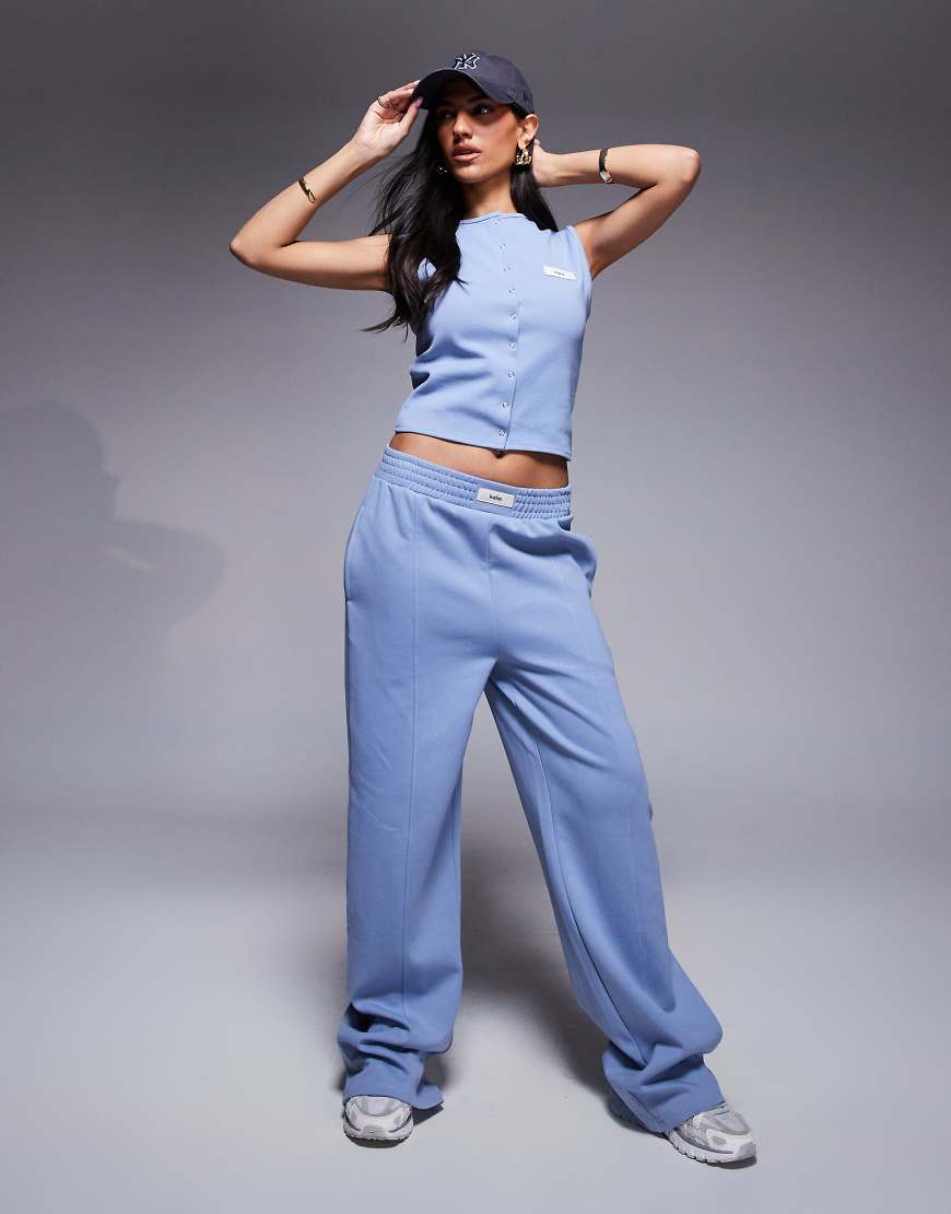 Kaiia - Weit geschnittene Jogginghose mit hohem Baumwollanteil in Blau mit Logo-Detail und Ziernaht vorne, Kombiteil-Grau von Kaiia