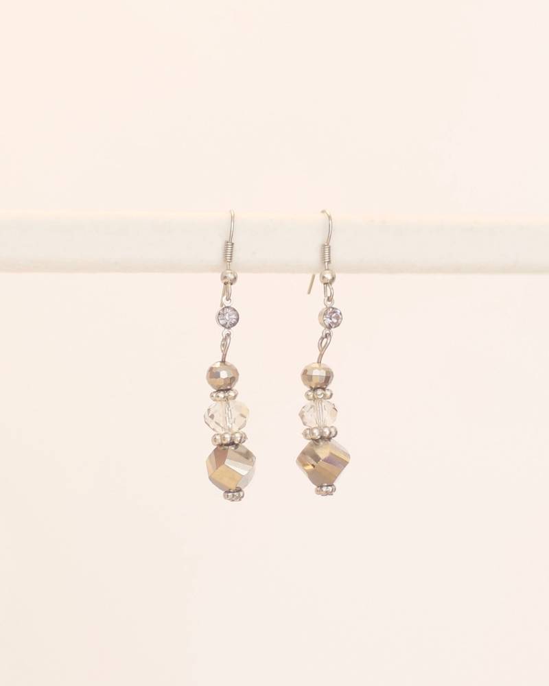 Abstrakte Perlen Ohrringe in Grau & Silber Ton von KailansJewellery