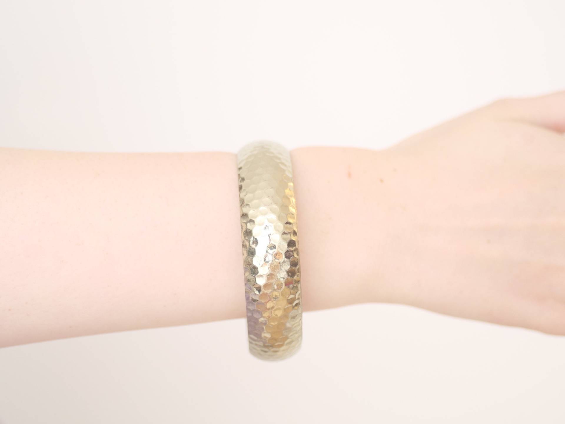 Dicker Armreif, Farbe Gold von KailansJewellery