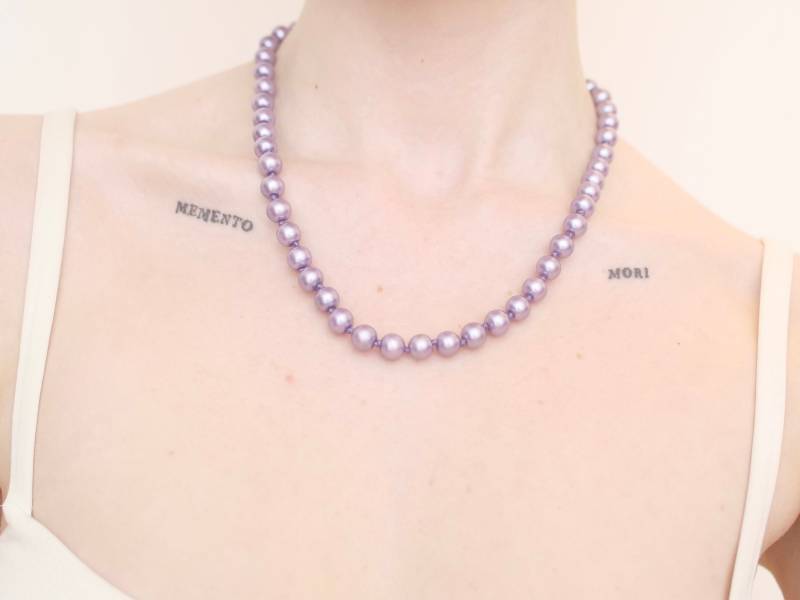 Glas Perle Handgeknotet Halskette, Violett, Flieder von KailansJewellery