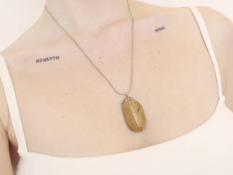 Halskette Mit Anhänger Aus Naturstein, Silberfarben von KailansJewellery