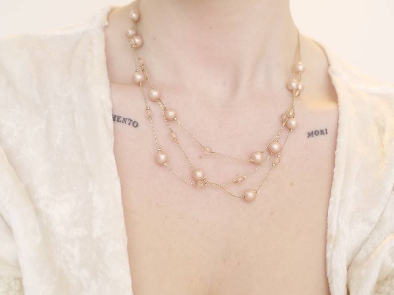 Mehrsträngige Perlenkette in Rosa & Goldfarben von KailansJewellery