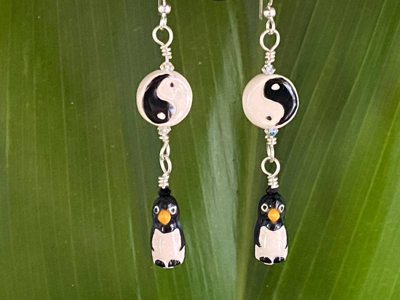 Keramik Pinguin Ohrringe Keramik Pinguin Ohrringe von KailuaBuilt