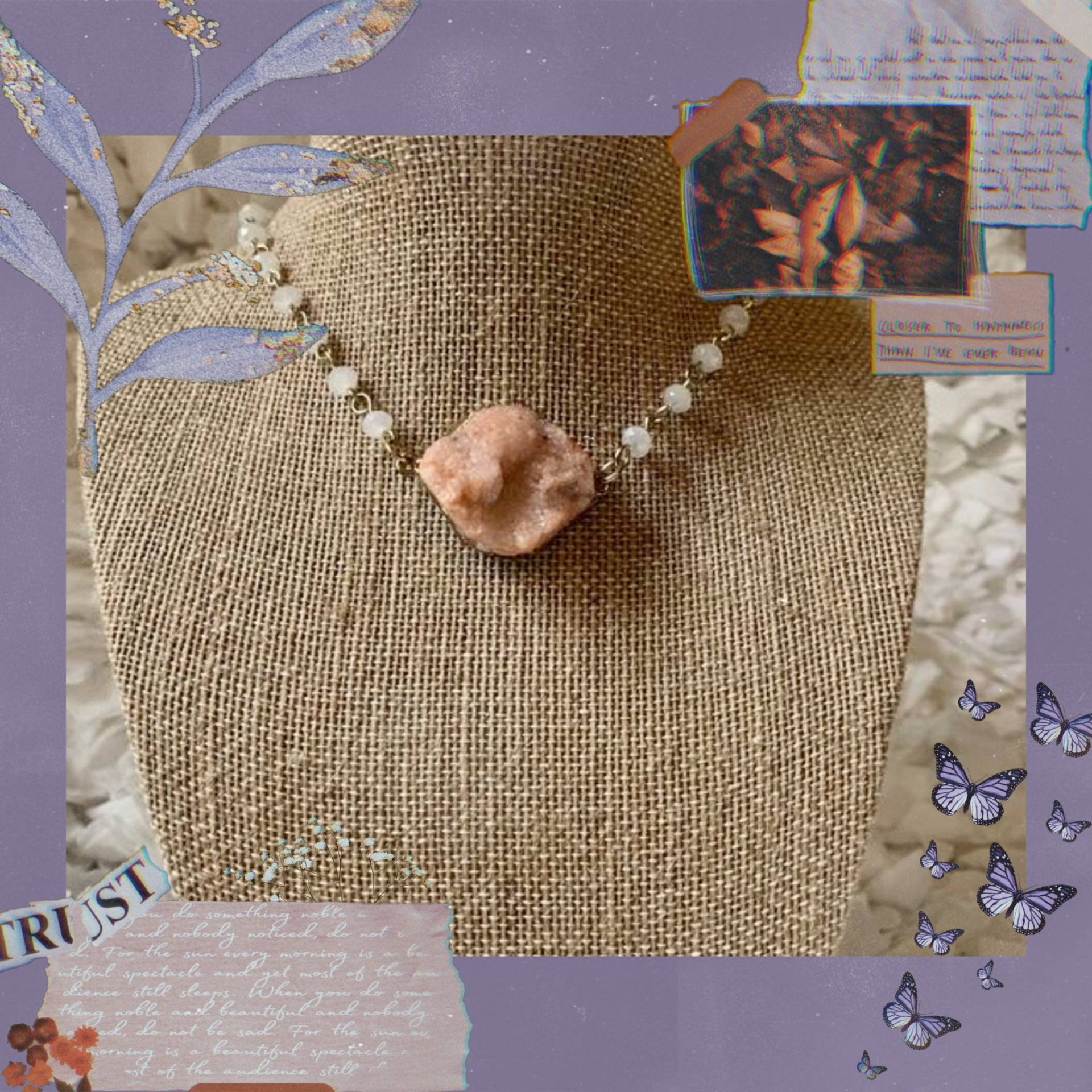Kristall Halsband Auf Weißen Rosenkranz Perlen Kristall Halsband Auf Weißen Rosenkranz Perlen von KaitMarieDesignsCo