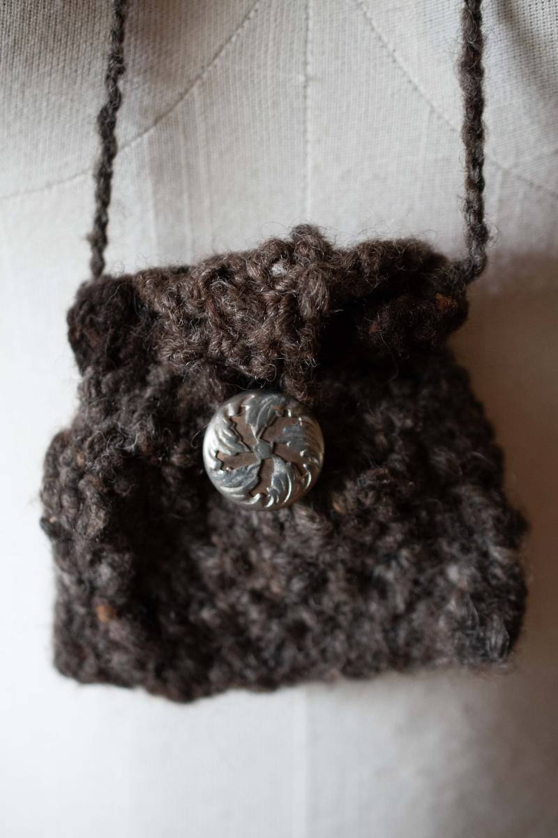 Nalbinding Wikinger Medizintasche Mit Medaillenknopf Handgesponnenes Wollgarn von Kakodah