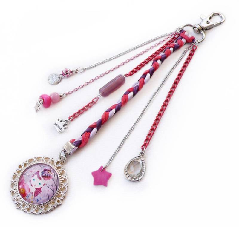 Magic Forest Silberner Taschenanhänger Mit Karabiner Magic Forest Silberner Taschenanhänger Mit Karabiner von Kalamillustrations