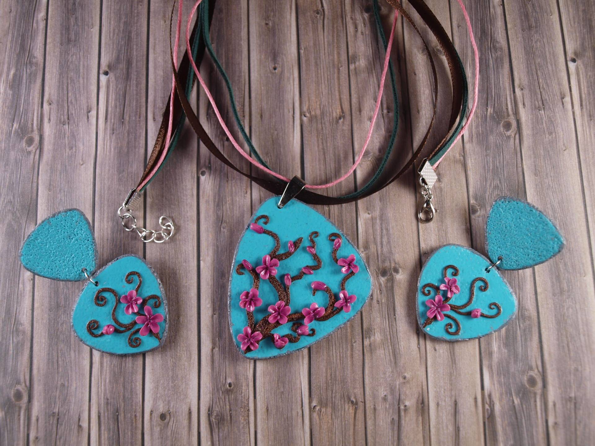 Jewellery. Jewellery Set. Handmade Jewellery. Schmuckset. Halskette. Ohrringe. Sommer Stile von KalatheyaJewellery