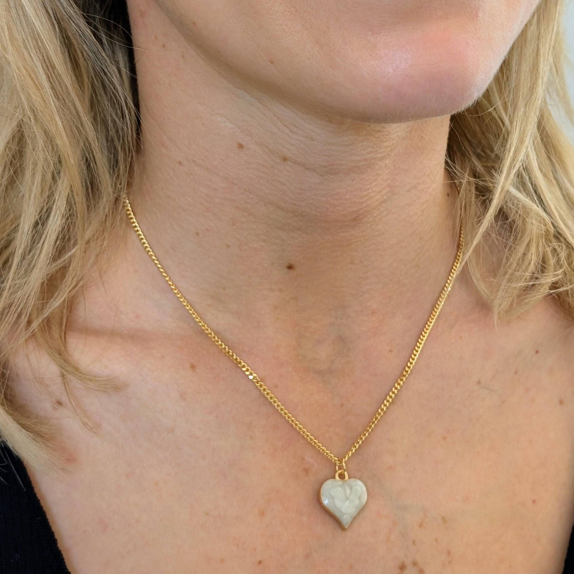 Creme Marmorierte Goldherz Halskette An Vergoldeter Kette von KaleidoscopebyAmyLou