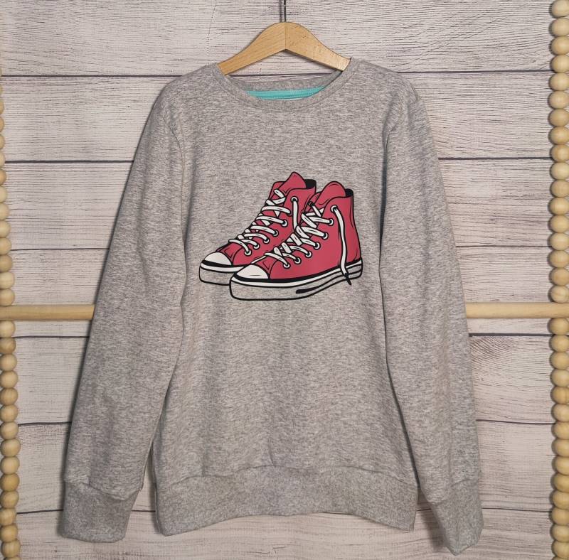 Baby Kinder Pullover - Turnschuhe Handgemachtes Statement Sweatshirt Verschiedene Größen Und Farben von KaliundPepeDesign