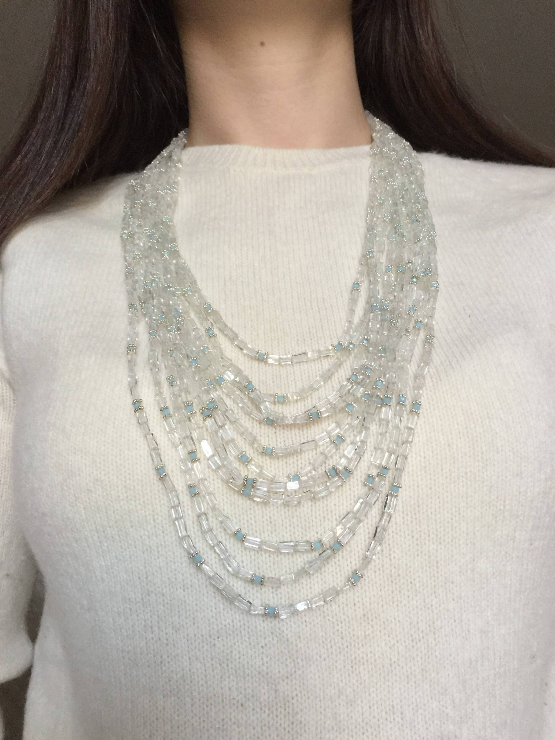 Natürlicher Aquamarin Und Chalcedon Multi-strang Halskette Mit Silbernen Akzenten von KalynaJewels