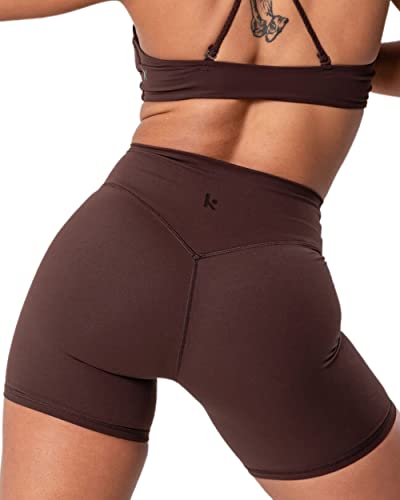 Kamo Fitness Serenity Shorts High Waisted 6" Inseam No Front Seam Thigh Friendly V Booty Seam Women's Biker Shorts, Java Braun, Klein von Kamo Fitness