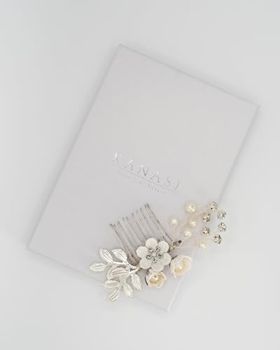Bridal Hair Comb – Handmade Floral Hair Accessory with Pearls and Crystals – Elegant Wedding Headpiece for Updo or Half-Up Hairstyles - Gift Box Option (silver, gift box included) von Kanasi