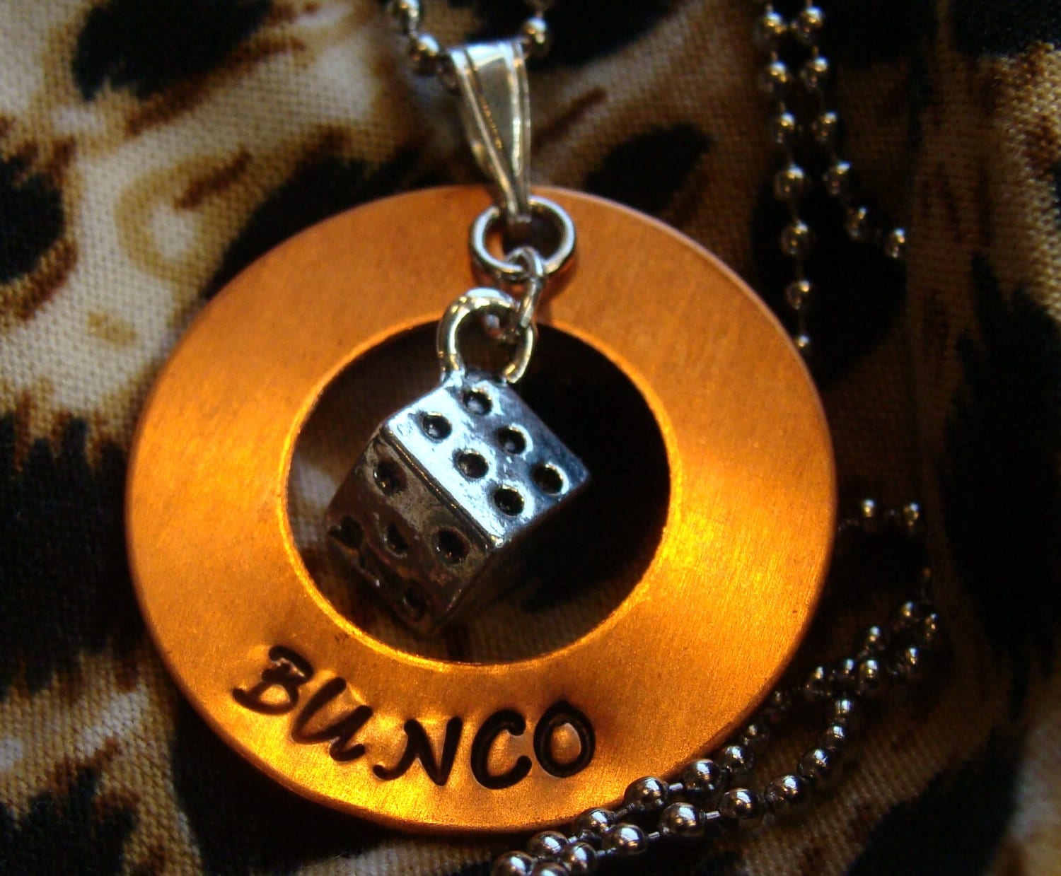 Hand Gestempelt Kupfer Bunco Halskette von KandEBeads