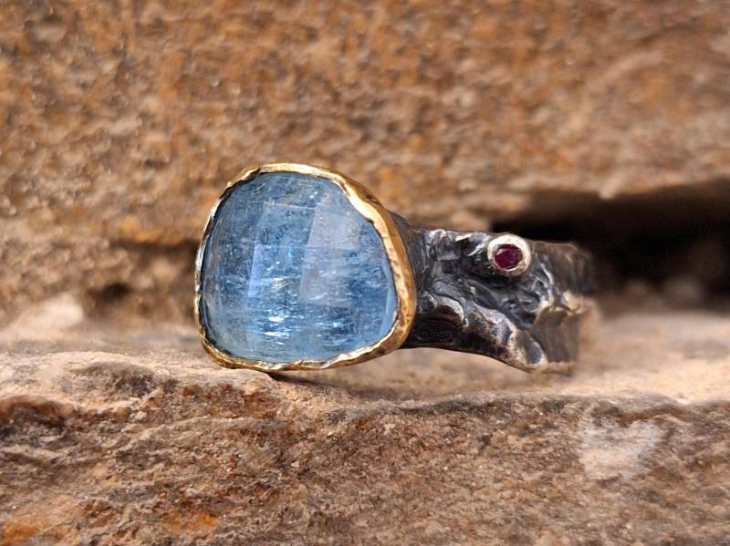 Handgemachter Aquamarin-Ring/Modernist Schmuck von KanevskyJewelry