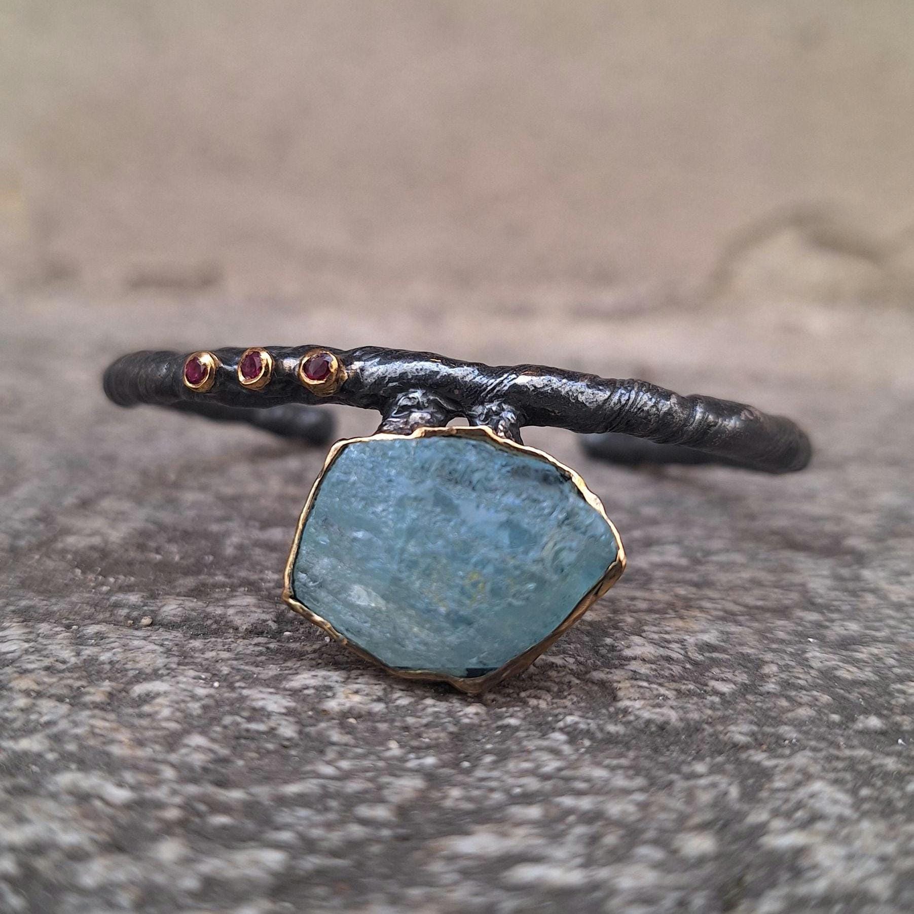 Rohes Aquamarin & Rubin Armband Oxidiertes Sterling Silber, Handgemacht von KanevskyJewelry