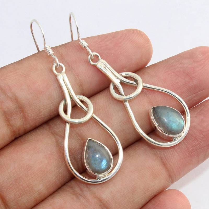 Silber Ohrringe Für Frauen, Labradorit Ohrringe, Einfache Schöne Mädchen Edelstein Tropfen Baumeln von KanikaJewelryTrove