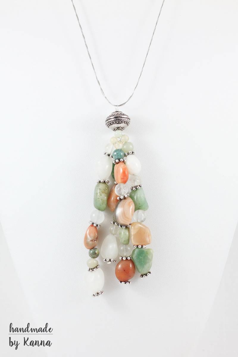 Handgemachte Multi Edelsteine | Aventurin, Quarz U.a. Anhänger Und Ohrringe An Den Metallsträngen Handgemachte Multi Edelsteine | Aventurin, Quarz U.a. Anhänger Und Ohrringe An Den Metallsträngen von KannaGallery