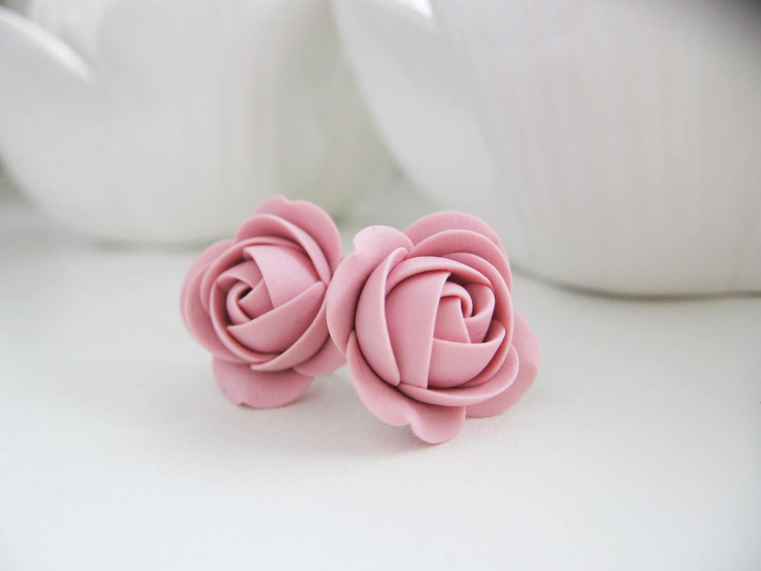 Ohrringe Aus Fimo - Alte Rose Blume Ohrstecker Ohrringe Aus Fimo - Alte Rose Blume Ohrstecker von KaoriPearlRose