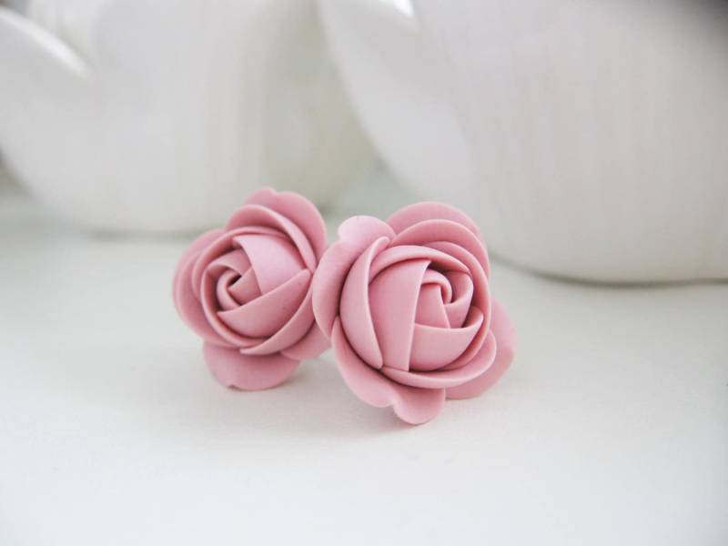 Ohrringe Aus Fimo - Alte Rose Blume Ohrstecker Ohrringe Aus Fimo - Alte Rose Blume Ohrstecker von KaoriPearlRose