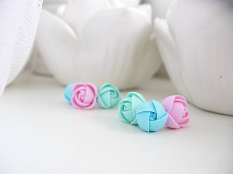 Ohrringe Aus Fimo-Set - Menthol Light Blue Pink Rose Blume Edelstahl Brautjungfern Ohrstecker Ohrringe Aus Fimo-Set - Menthol Light Blue Pink Rose Blume Edelstahl Brautjungfern Ohrstecker von KaoriPearlRose