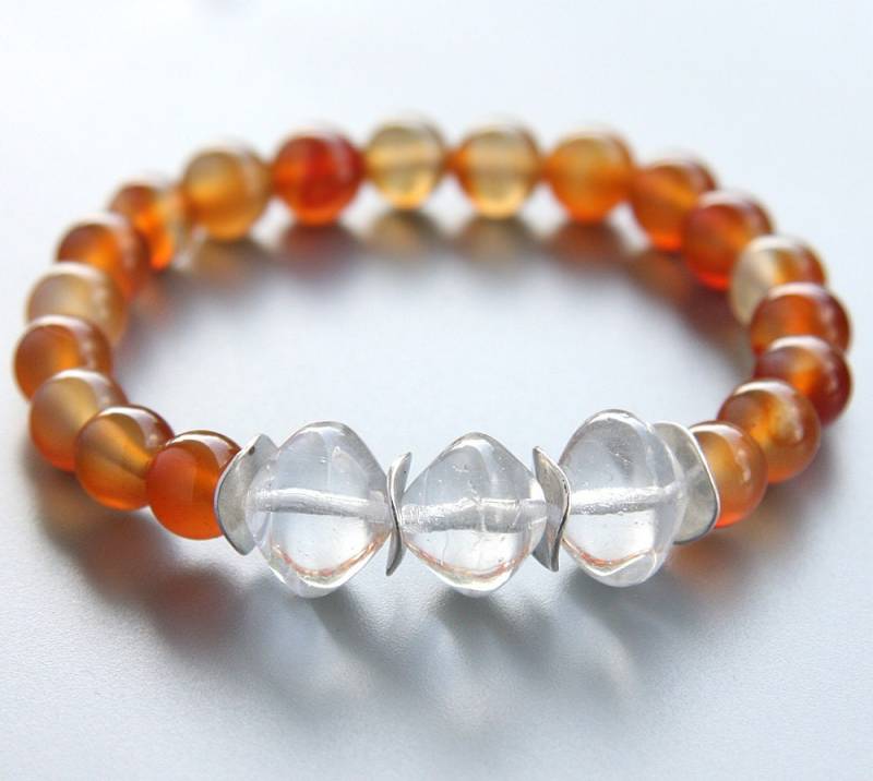 Im Urlaub Gebranntes Orange Geschenk Natürliches Achat Armband Lampwork Glasperlen Sterling Silber Boho Stacking Orangenstein von KapKaDesign