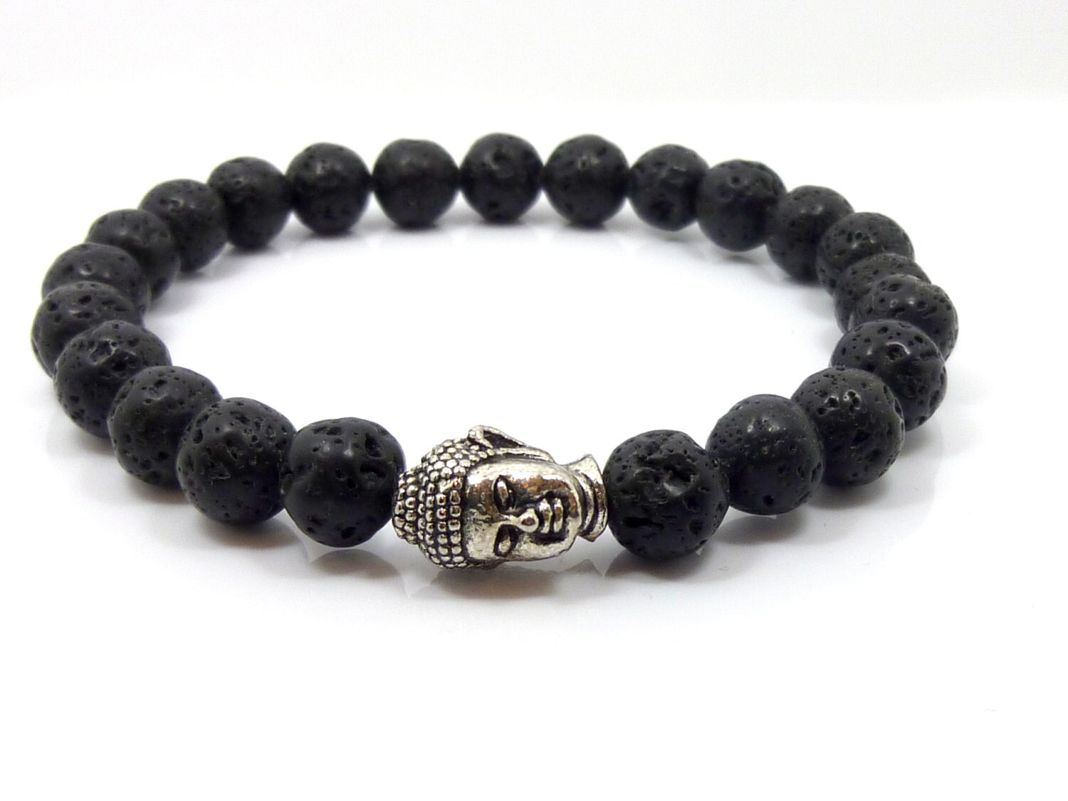 8-mm-Armband Aus Schwarzem Lavastein Und Buddha-Kopf 8-mm-Armband Aus Schwarzem Lavastein Und Buddha-Kopf von Kaprici