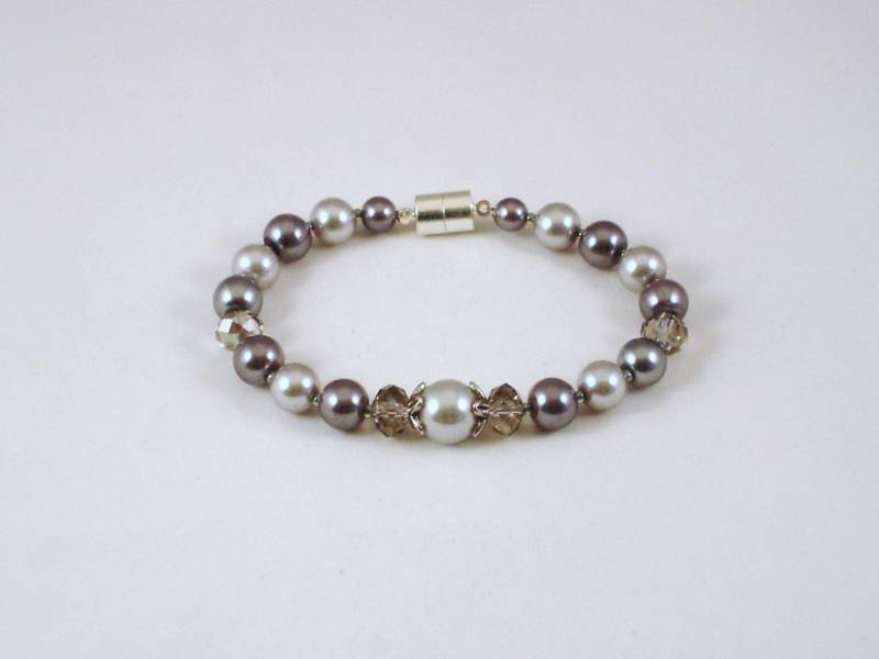 Armband Perlen Und Kristallen von KaraMazaniDesign