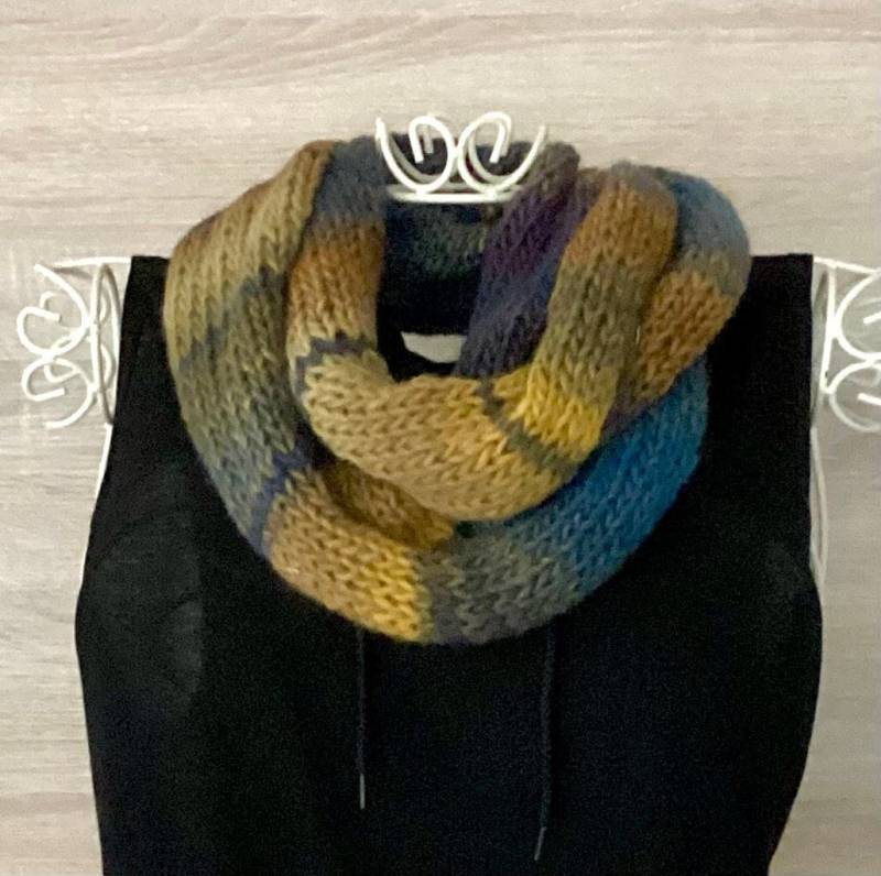 Loopschal Strickschal Damen Herren Handgestrickt Aus Lana Grossa Schurwolle Mit Polyacryl Loop Schlauchschal Kuschelschal Kuschelloop von KaraModeDesign