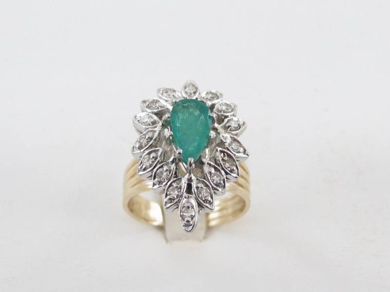 14K Gelbgold Diamant Und Smaragd Ring - Eleganter Edelsteine Vintage von Karatcaratjewelry