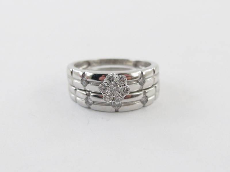 14K Weißgold Diamant Braut Set Verlobungsring Mit Passendem Band von Karatcaratjewelry